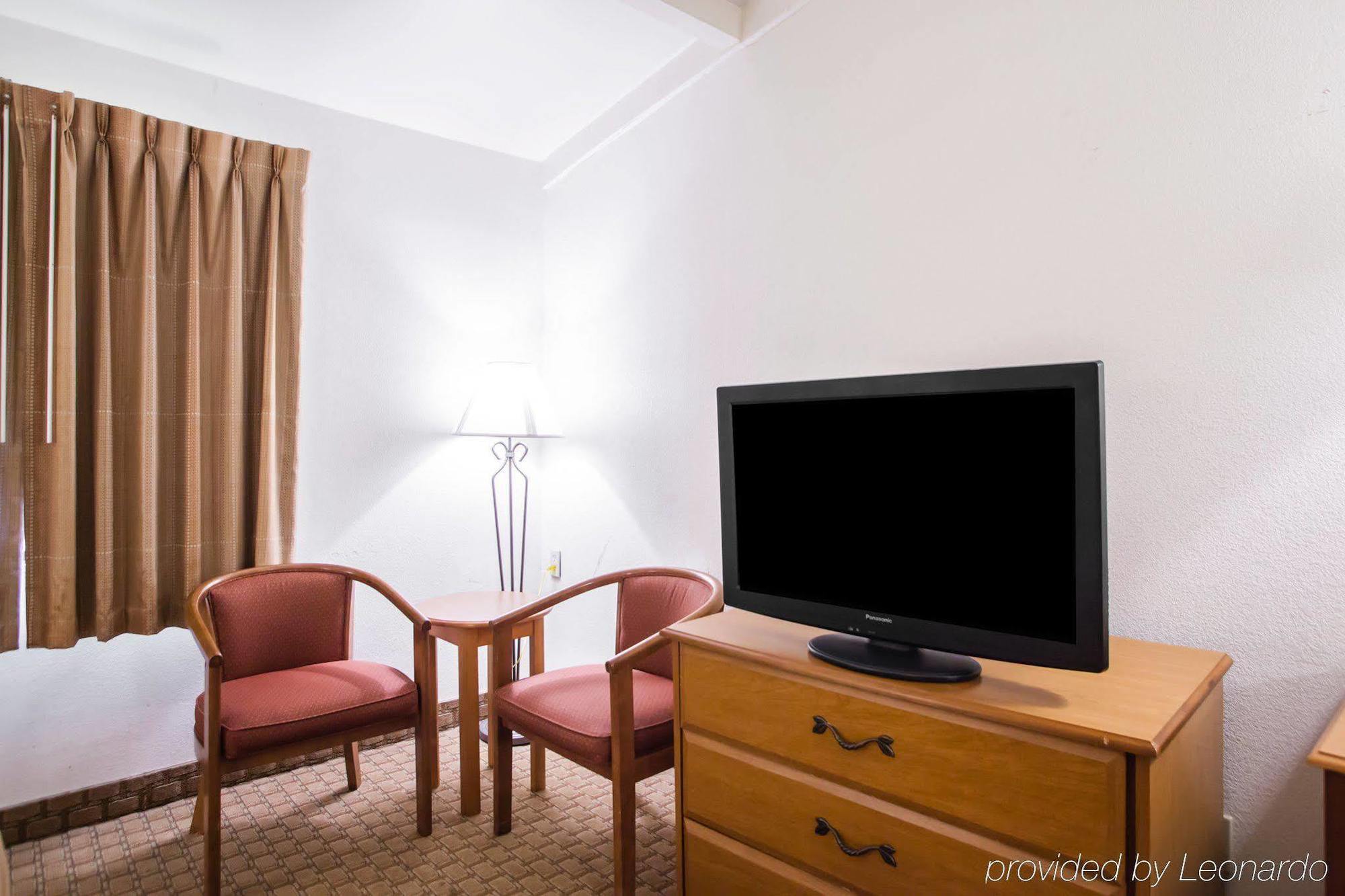 Mho Hotel บอร์เดนทาวน์ ภายนอก รูปภาพ